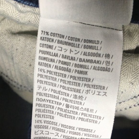 Abercrombie and Fitch Dark Wash Low Waisted Skinny Jeans Size 2 - Picture 7 of 8